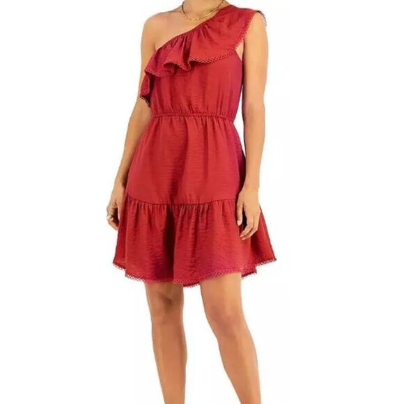 BAR III Women's Red Canyon One Shoulder Sleeve Ruffled Mini Dress Size Large NWT - Picture 2 of 7